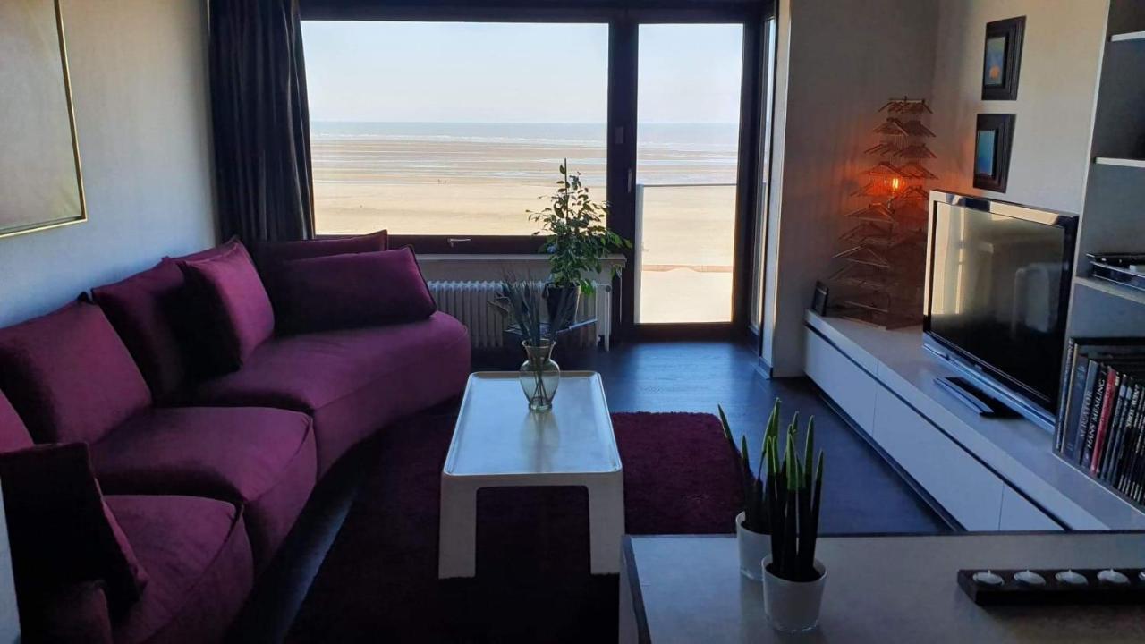 Modern Appartement Met Frontaal Zeezicht En Prive Parking Knokke-Heist Kültér fotó